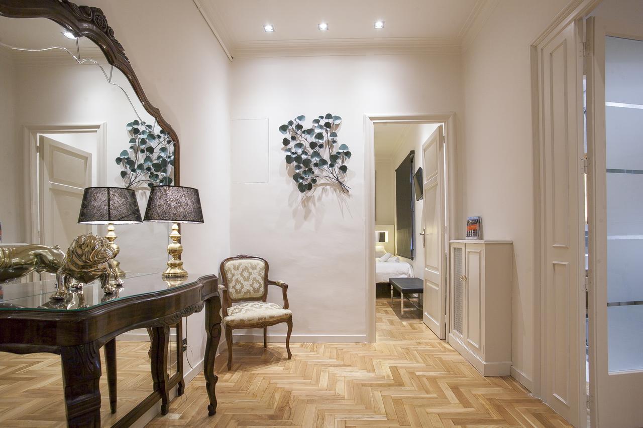 Tendency Sagrada Familia Luxury Barcellona Esterno foto